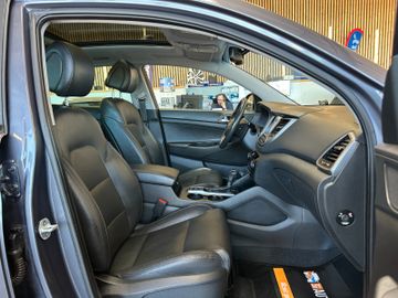 Hyundai Tucson Premium 4WD *Kamera*Leder*Sitzh*