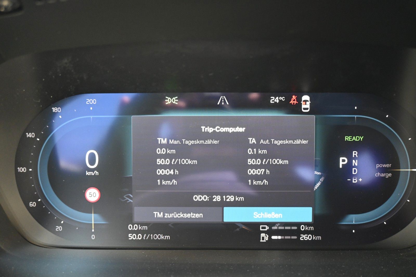 Fahrzeugabbildung Volvo V60 T8 PHEV Ultimate Dark AWD*360°*HUD*AHK*