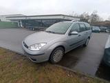 Ford Focus 1,6 - Ford Focus aus 2004: Kombi
