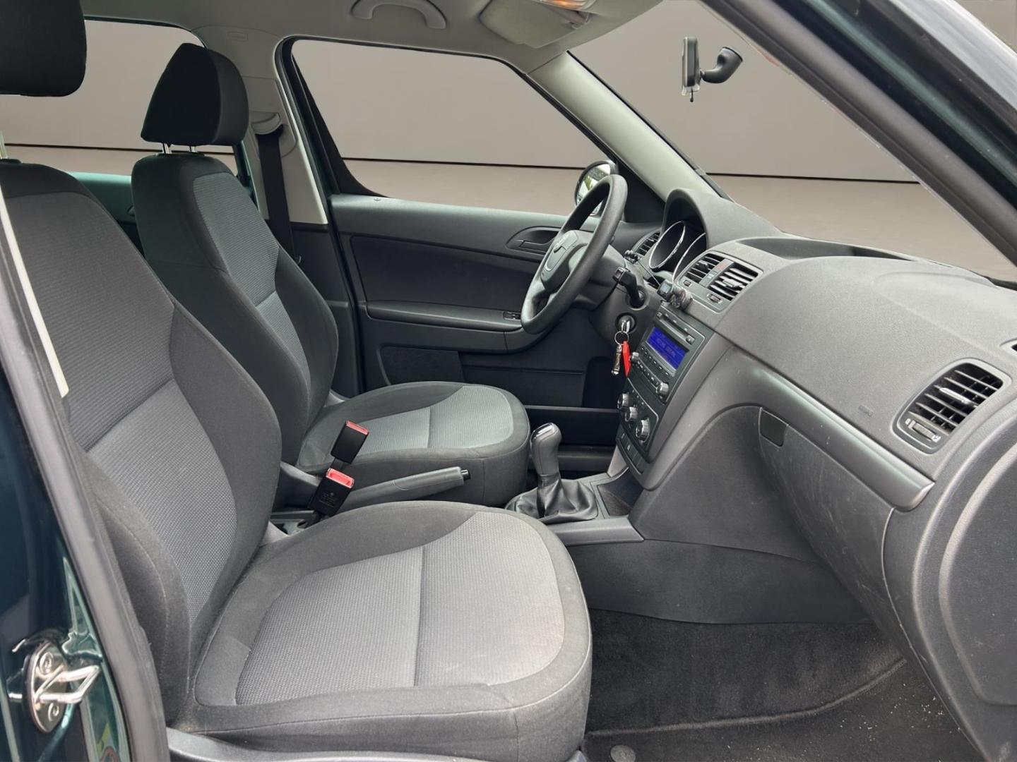 Skoda Yeti Active Plus 2.0 TDI 110 ch • 4x4 • BVM6 • Sièges chauffants