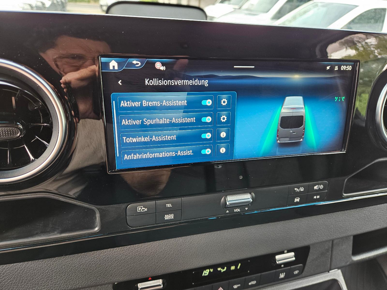 Mercedes-Benz eSprinter 414 BOTT WERKSTATT REGALE FULL HOUSE
