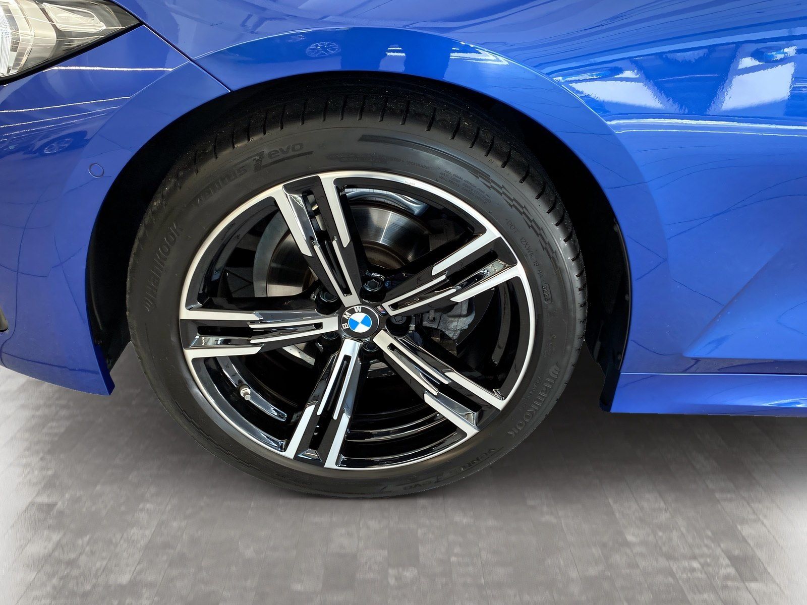 BMW 318 - Bild 9