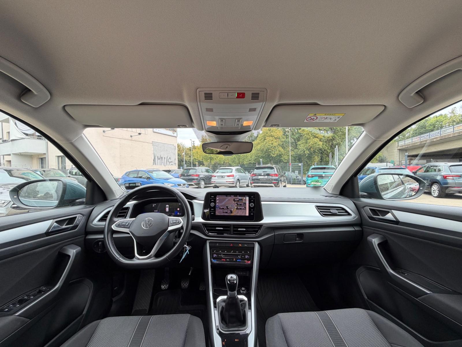 Volkswagen T-Roc Life, миниатюра 18