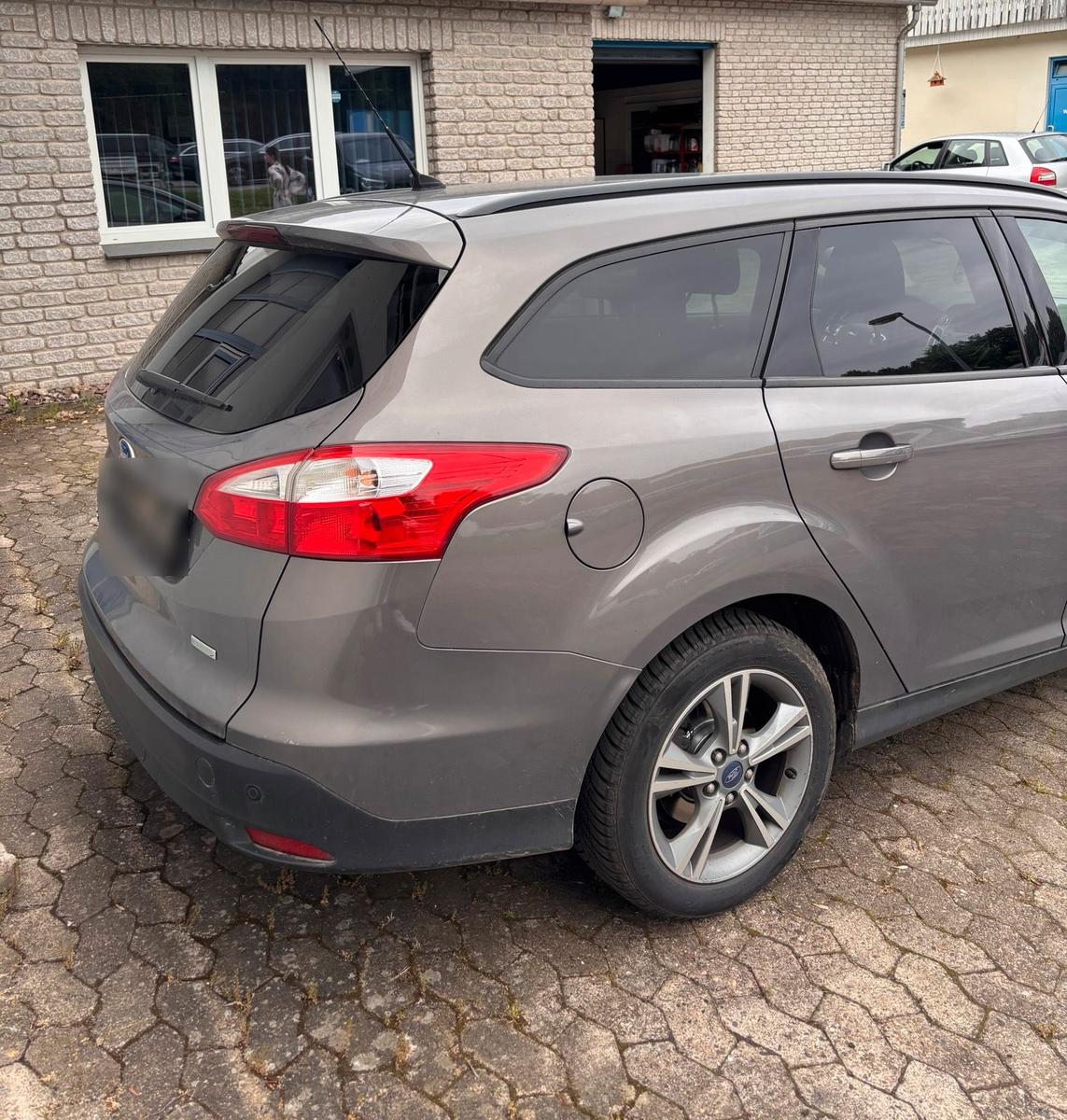Ford Focus 2014 — engine 125 HP (92kW)