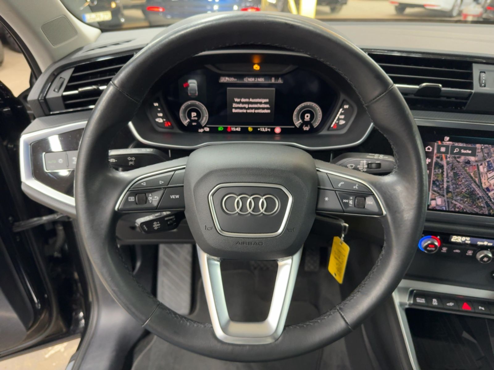 Fahrzeugabbildung Audi Q3 Sportback 45 1.4 TFSI e S line Alu LED AHK Na