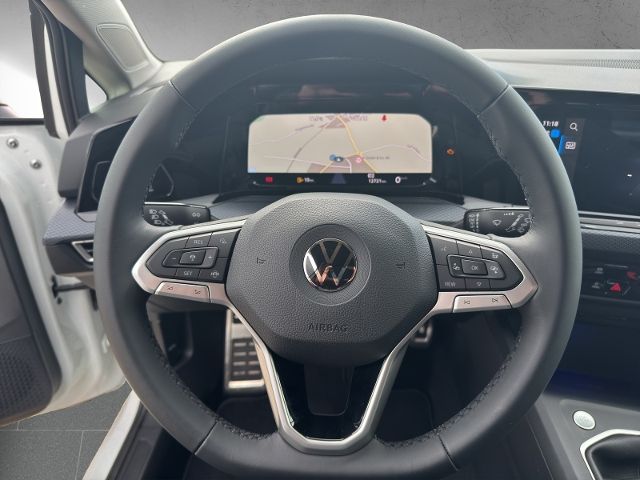 Golf VIII UNITED 1.5 TSI NAVI LED STANDHZG ACC K