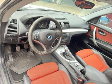 BMW 120 - 7