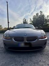 BMW Z4 E85 2003 6Zyl. 231 PS man. Schalter - gebrauchte BMW 520 aus dem Jahr 2003
