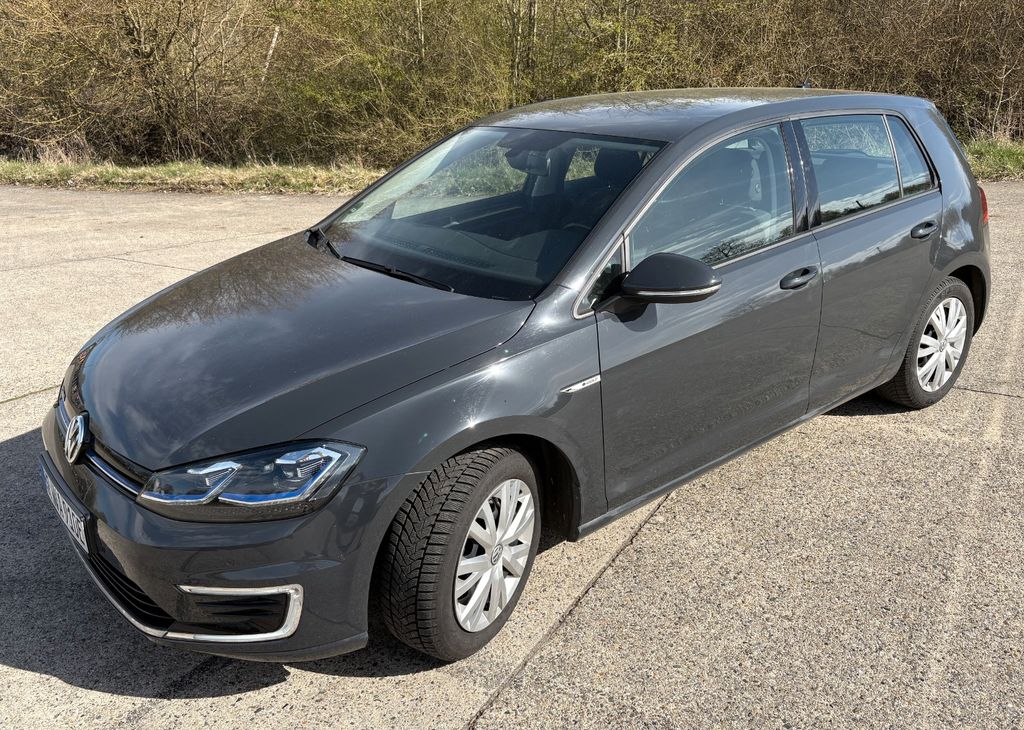 Image of Volkswagen Golf