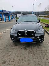 BMW X5  , 7 Sietze - BMW X5 aus 2011 mit Diesel-Antrieb