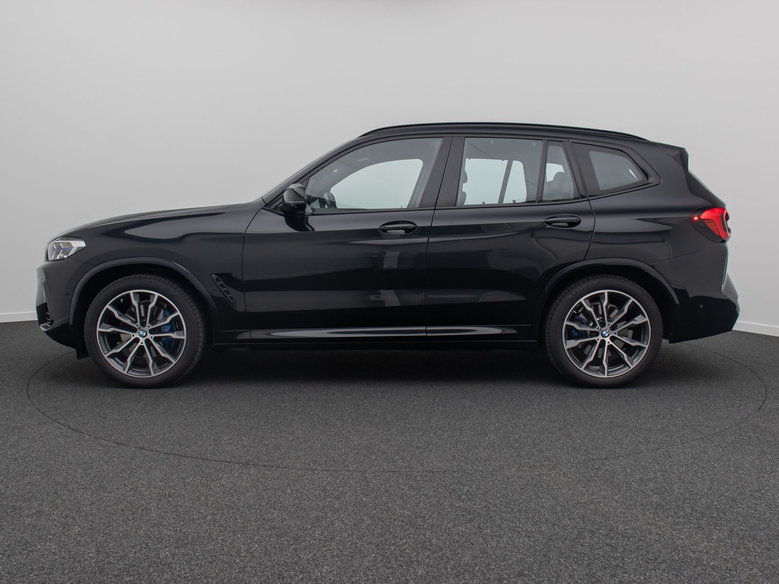 Fahrzeugabbildung BMW X3 M40i Laser HUD DAB 360° DisplKey Panorama 20"