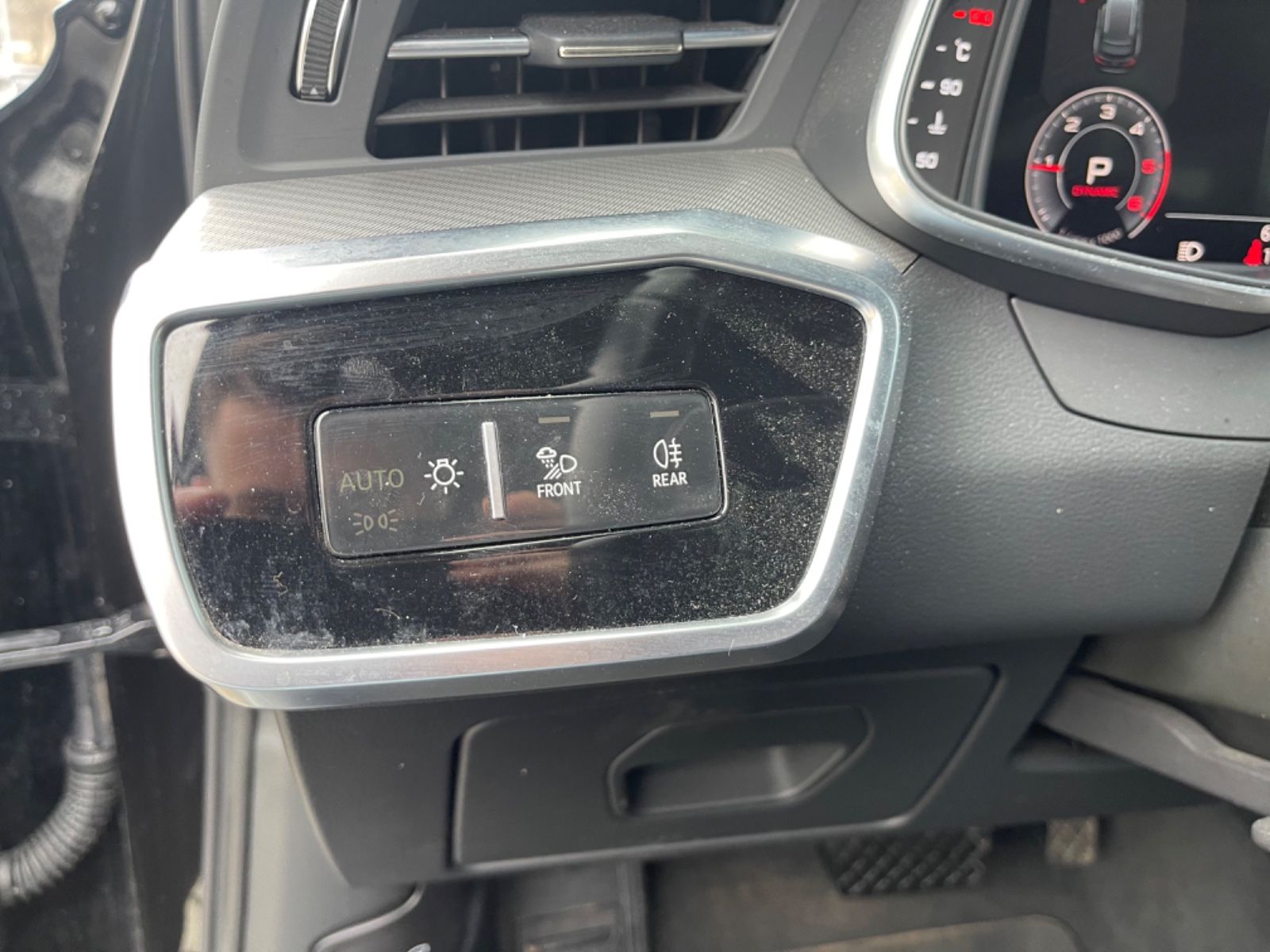 Fahrzeugabbildung Audi A6 Avant 40 TDI quattro s tronic sport LED NAVI