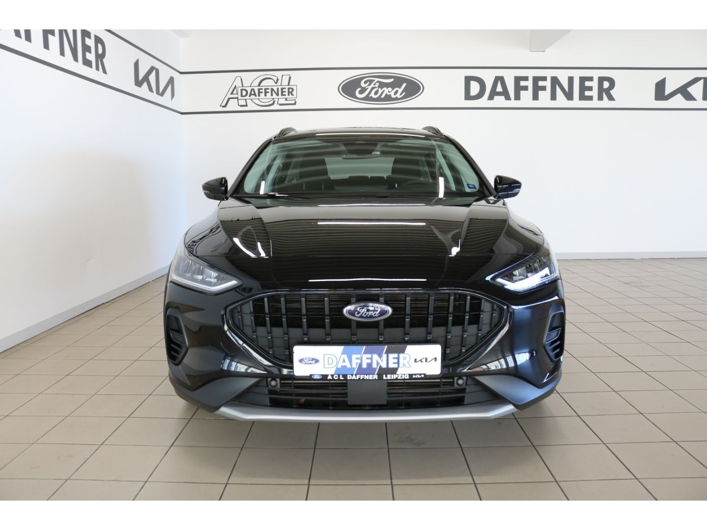 Fahrzeugabbildung Ford Focus Active X  LED Kamera VerkehrszeichenERK