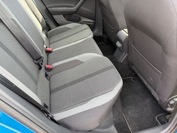 Volkswagen Polo - 10