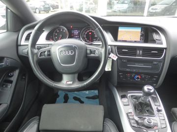 Audi A5 Coupe  2.0 TFSI S Line AT-Motor LederMMI Nav