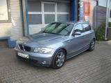 BMW 118 LIM Autom KLI ALU BRE REIF STEUERK  TÜV NEU - gebrauchte BMW 1er Reihe aus dem Jahr 2005