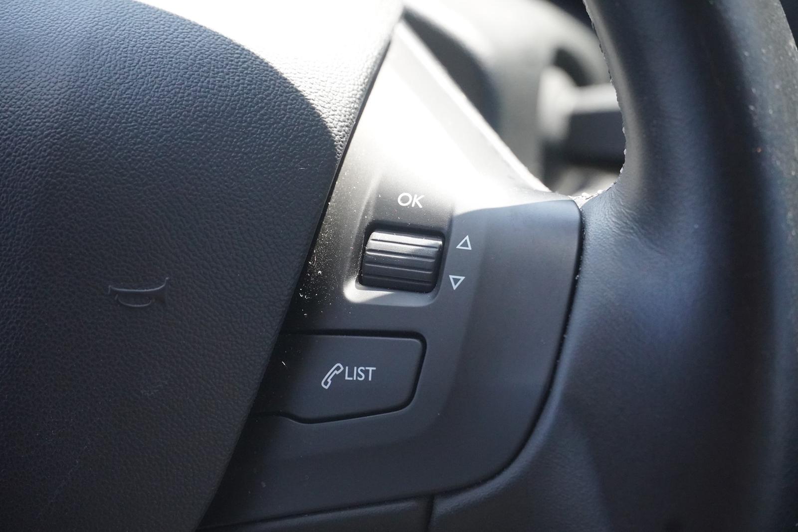 Peugeot 2008 1.2 PureTech Allure Aut. Kamera Tempomat