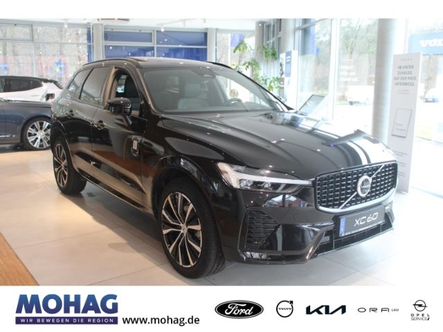 Volvo XC60 B5 AWD Diesel Ultimate Dark mit 360Kamera,A