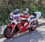 Suzuki GSXR 750W Oldtimer in Top Zustand - SUZUKI GSX 750W