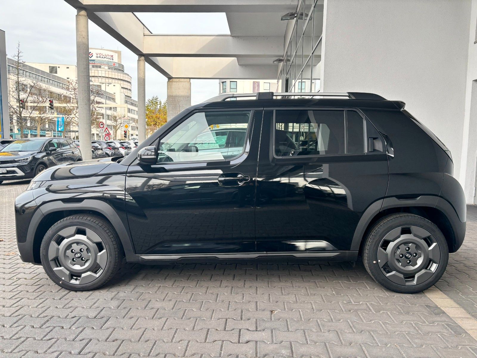 Fahrzeugabbildung Hyundai INSTER Cross 49kWh Effizienz-Paket/NAVI/SHZ!
