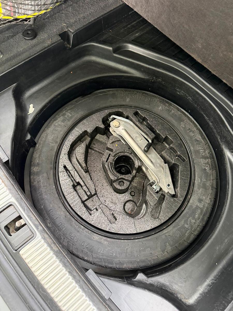 Audi A4 2006 — photo 11