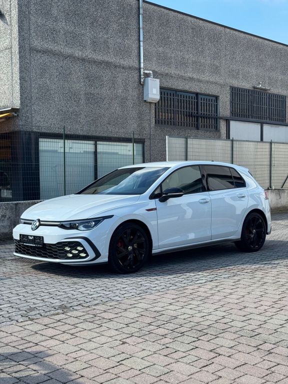 Image of Volkswagen Golf