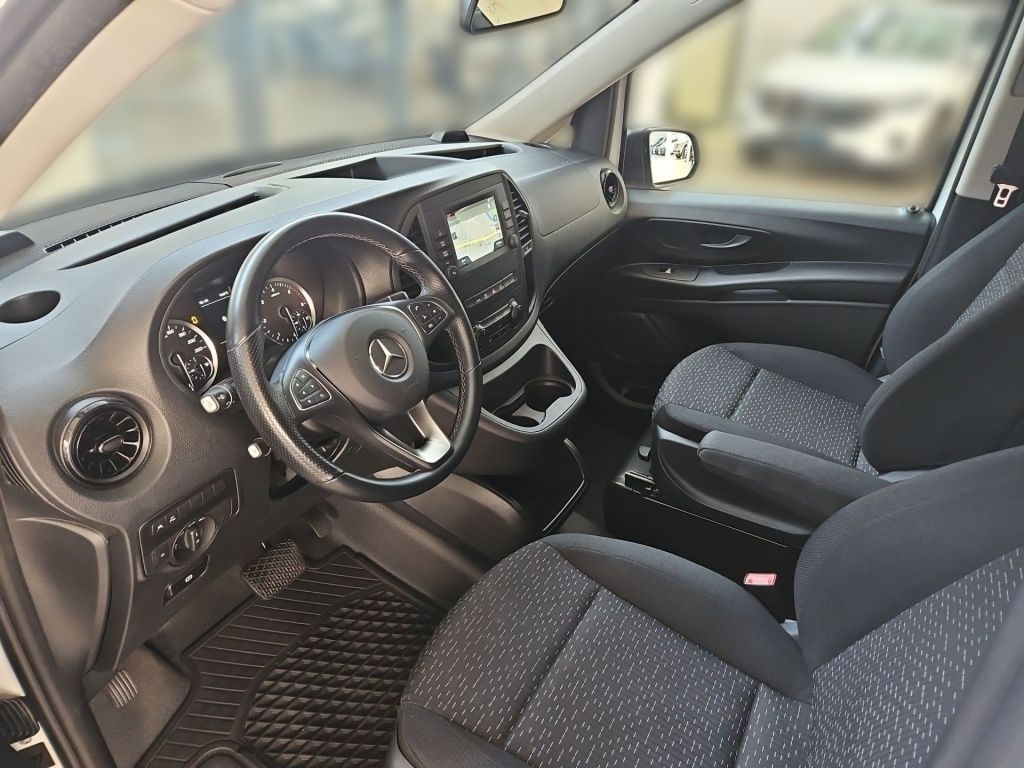 Fahrzeugabbildung Mercedes-Benz Vito 116 Kasten extralang 2xST LED Flügeltüren