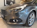 Ford S-Max 2.0 Titanium/7-Sitz/PANO/AHK/NAVI/SHZ - Ford S-Max: Titanium