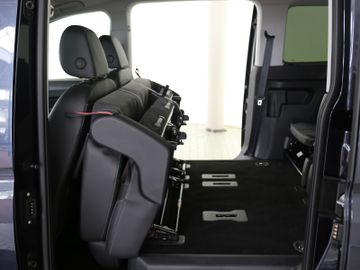 Volkswagen Caddy Maxi 2.0TDI DSG STYLE NAV PRO 7SITZ