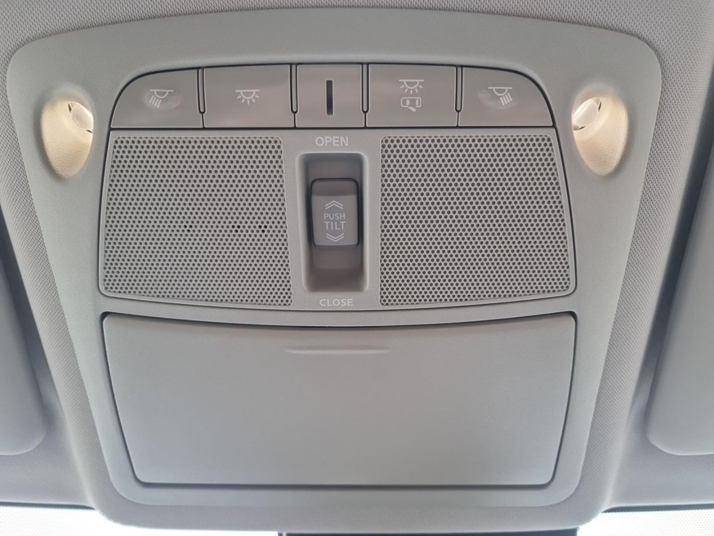 Fahrzeugabbildung Nissan X-Trail Tekna (T32)(05.2014- )