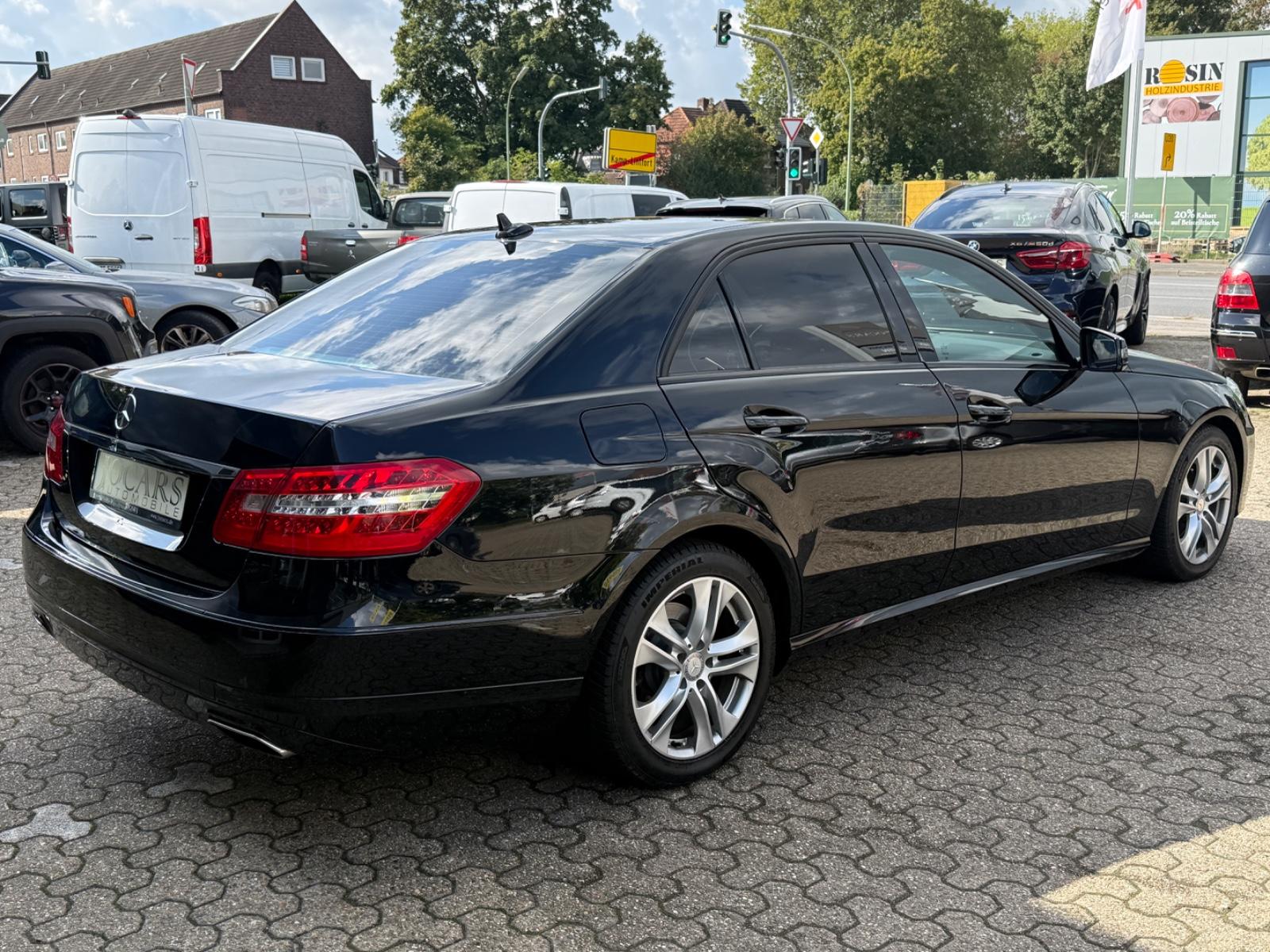 Mercedes-Benz E 200 E Limousine BlueEff. *AMBIENTE*TEMP*SH