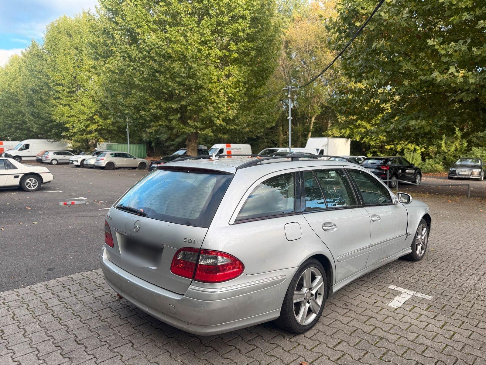 Mercedes-Benz E220 2008 — engine 170 HP (125kW)
