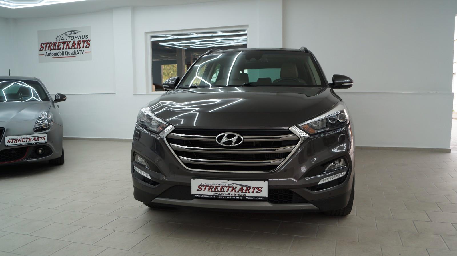 Hyundai Tucson Premium 4WD Automatik Kamera LED PDC BC