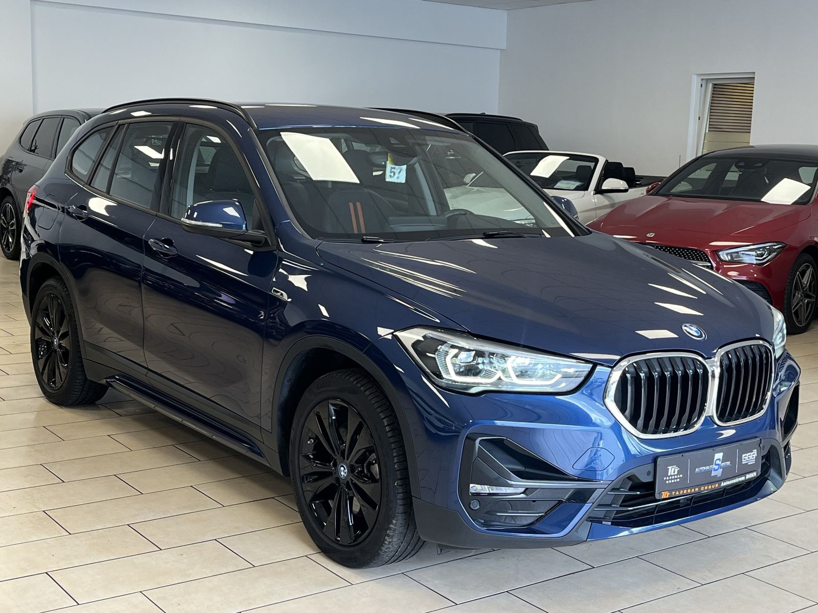 BMW X1 xDrive 25e Sport-Line HUD*LED*R-Cam*Navi*SHZ* imagem 3