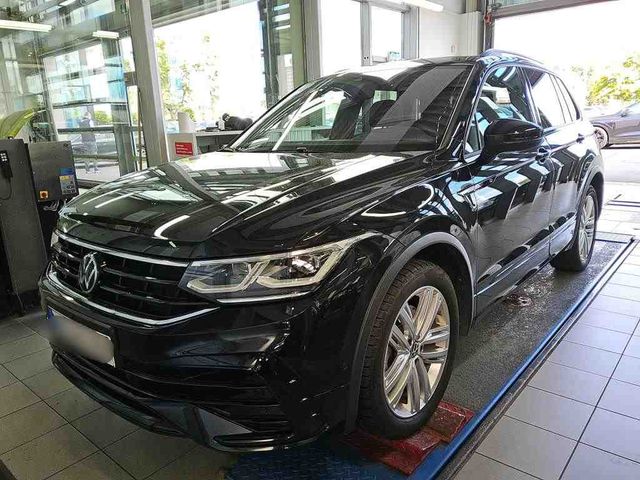 Tiguan 2.0 TDI 4M R-LINE MATRIX+AHK+HUD+PANO+ACC
