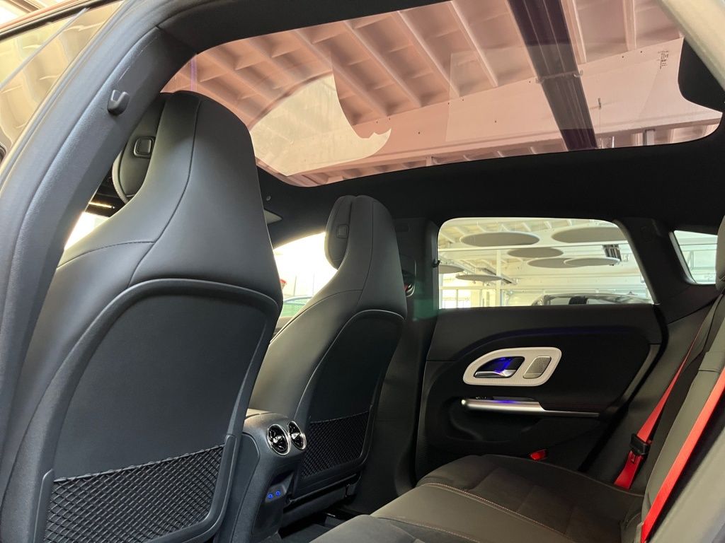 Fahrzeugabbildung Mercedes-Benz CLA 250+ SB +AMG+NIGHT+AHK+WINTER-PAKET+MEMORY++