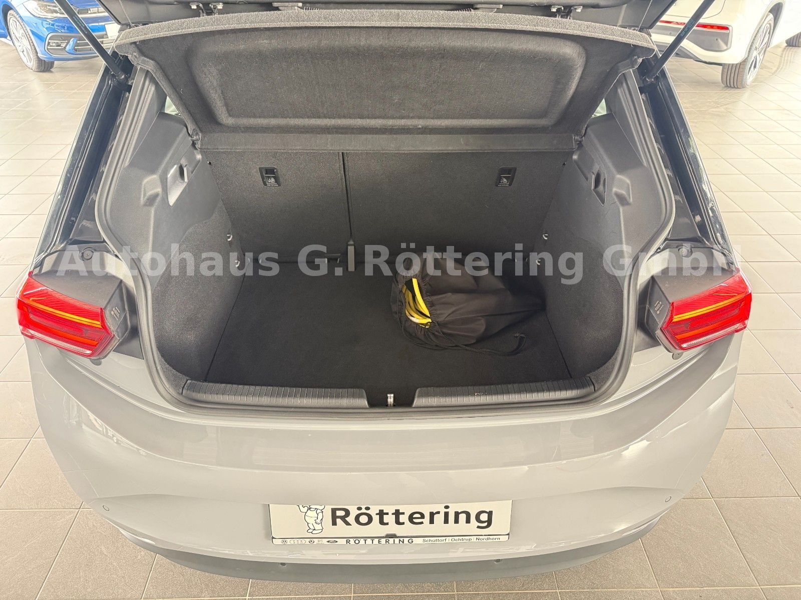 Fahrzeugabbildung Volkswagen ID.3 Pro Life 62kWh +LED +BT +SOH92% +SHZ +Navi