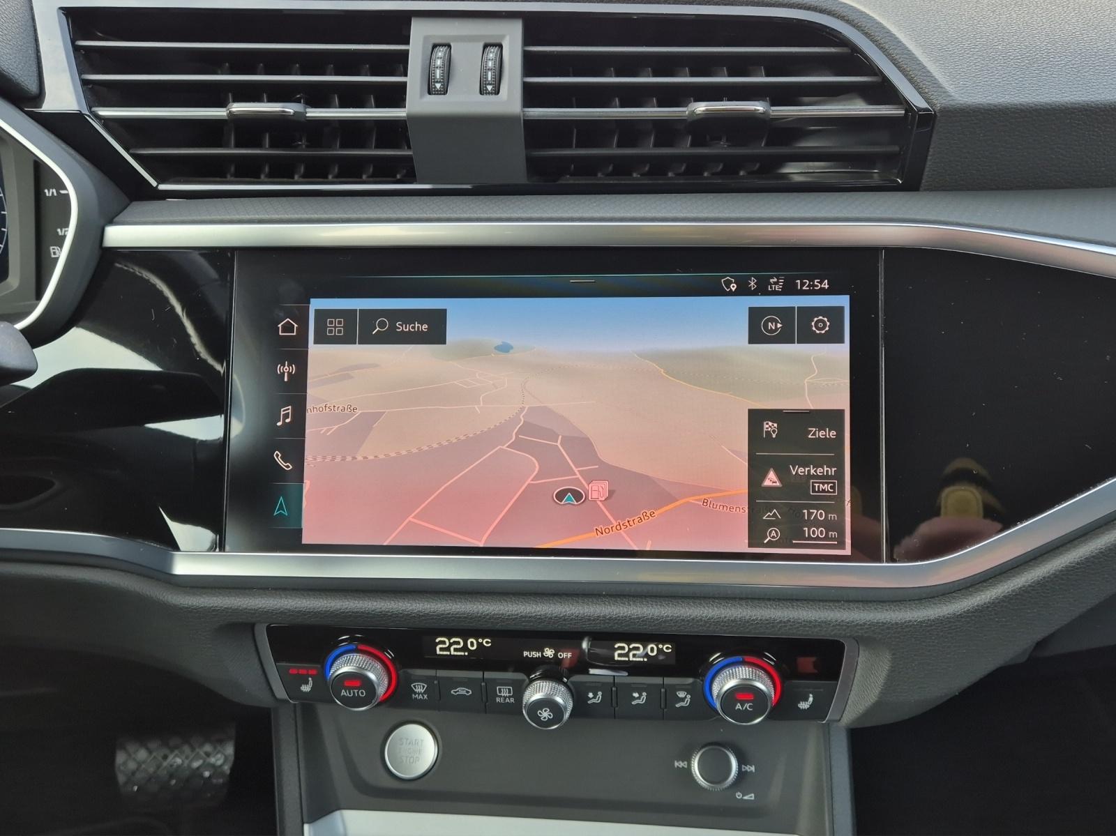 Audi Q3 40 TFSI quattro S-tronic Matrix Navi STHZ ACC, миниатюра 16