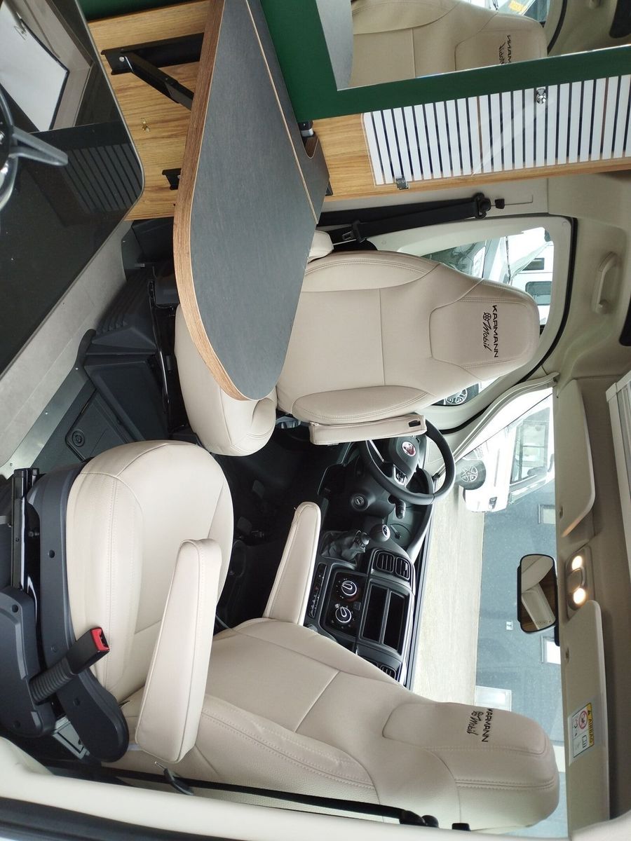 Fahrzeugabbildung Karmann Dexter DE 600 Concept Paket