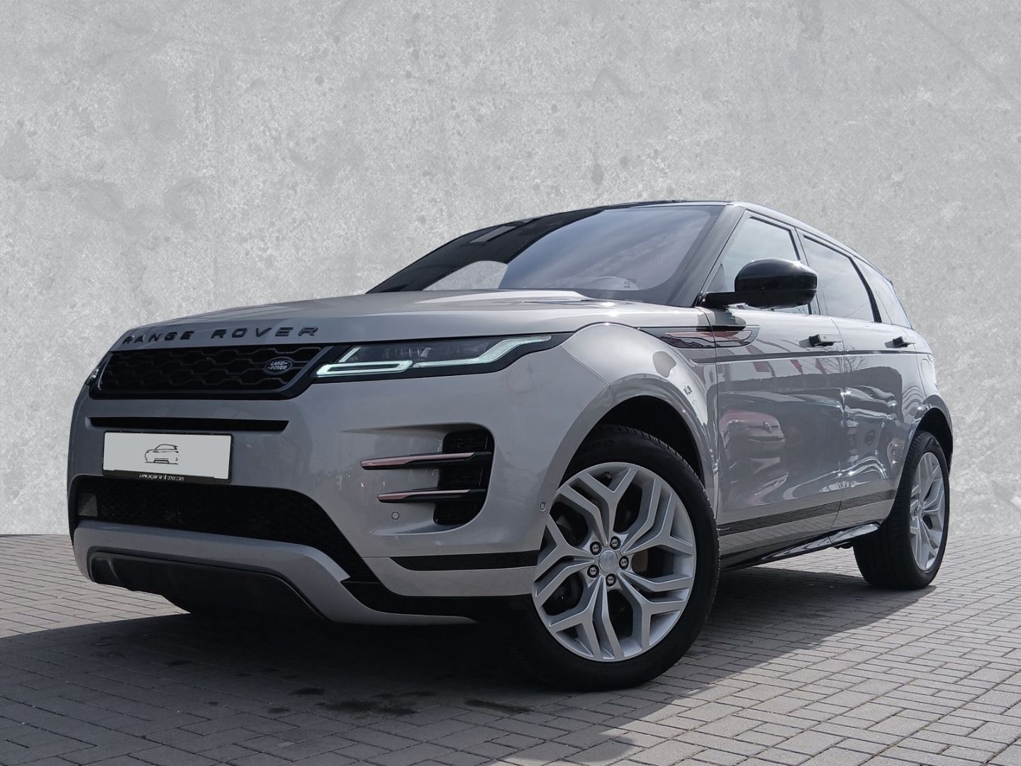 Land Rover Range Rover Evoque P300e R-Dynamic SE