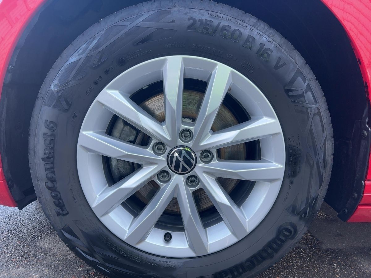 Volkswagen Passat Variant - Bild 12