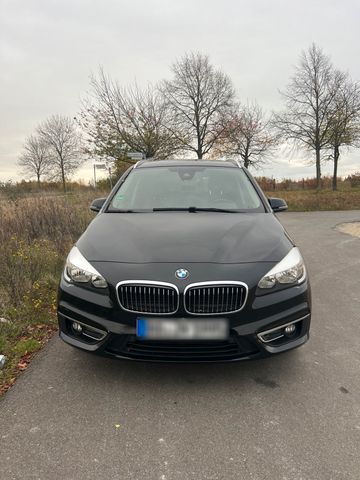 BMW 218D GRAND TOURER