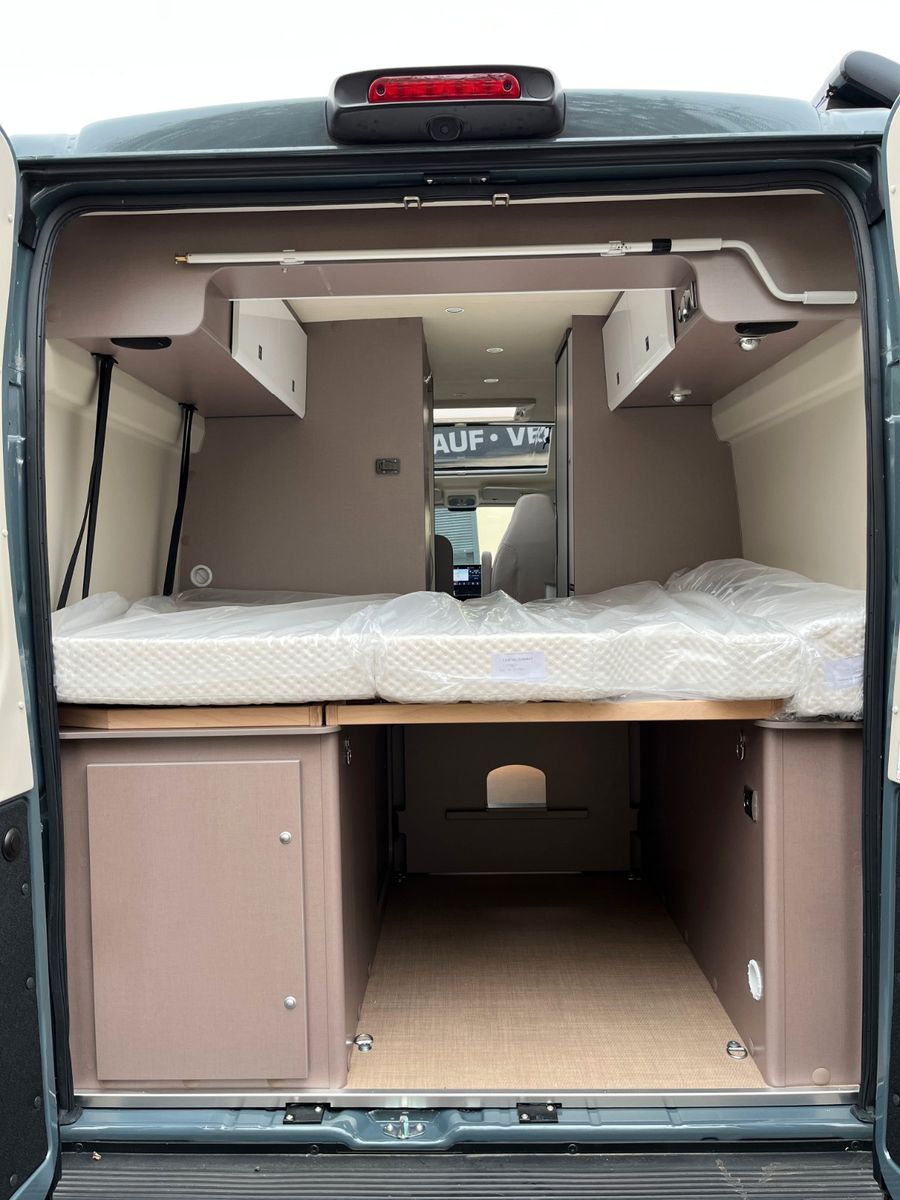 Fahrzeugabbildung Bürstner Eliseo C 602