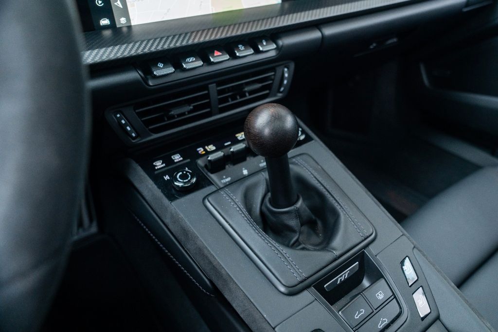 ANDERE Techart T Sport R/ SCHALTER/ 505 PS/ MATT CARBON ANDERE Techart T Sport R/ SCHALTER/ 505 PS/ MATT CARBON