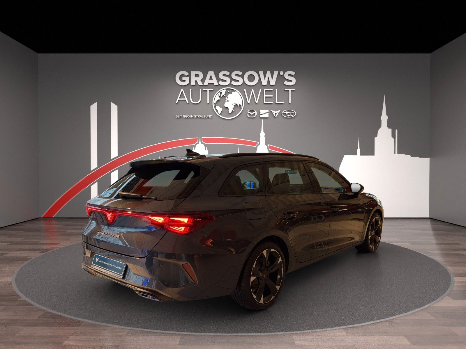 Fahrzeugabbildung CUPRA Leon Sportstourer 1.5 eTSI LED/ACC/SHZ/LHZ/RFK