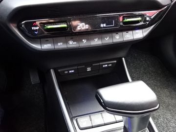 Fotografie 7 des Hyundai i20 1.0 T-GDI Intro Edition 48V Automatik Klima
