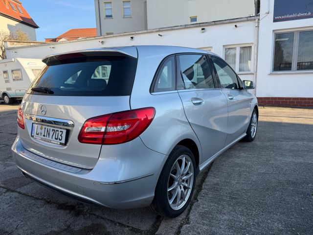 B 200, Automatik, Leder, TÜV Bild 5