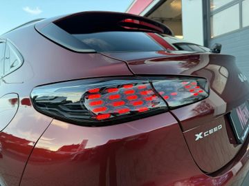 Kia XCeed 1.6T GT-Line 180 DCT7 Glasdach Navi Kamera