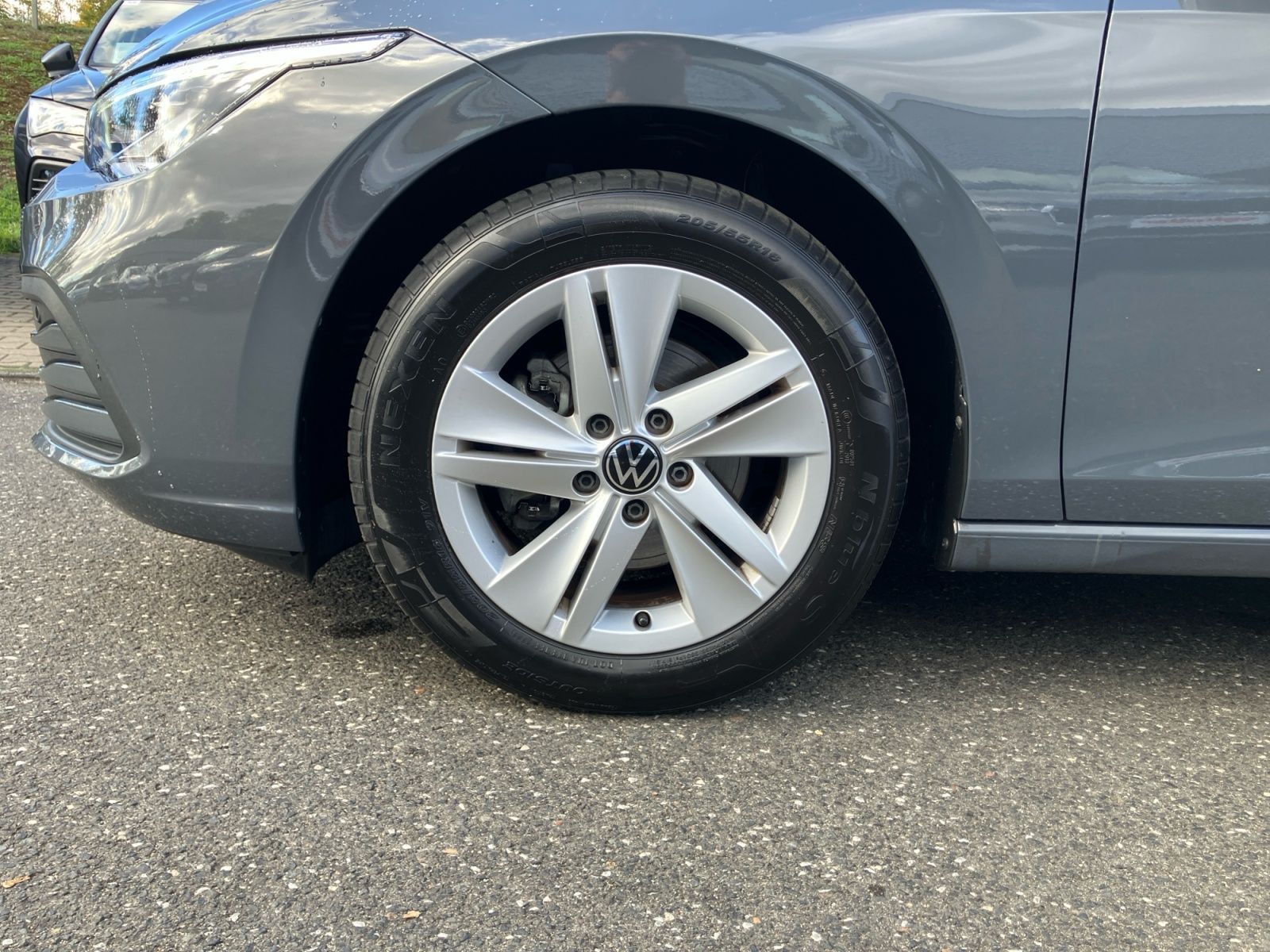 Volkswagen Golf - Bild 10