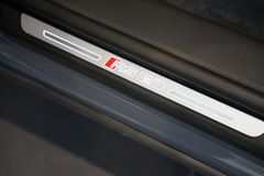 AUDI RSQ8 performance | Pano | 305 km/h | Nimbusgrau AUDI RSQ8 performance | Pano | 305 km/h | Nimbusgrau